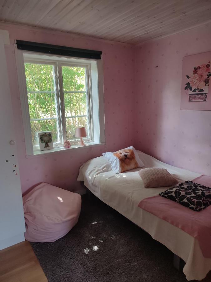 Villa I Norrtaelje エクステリア 写真