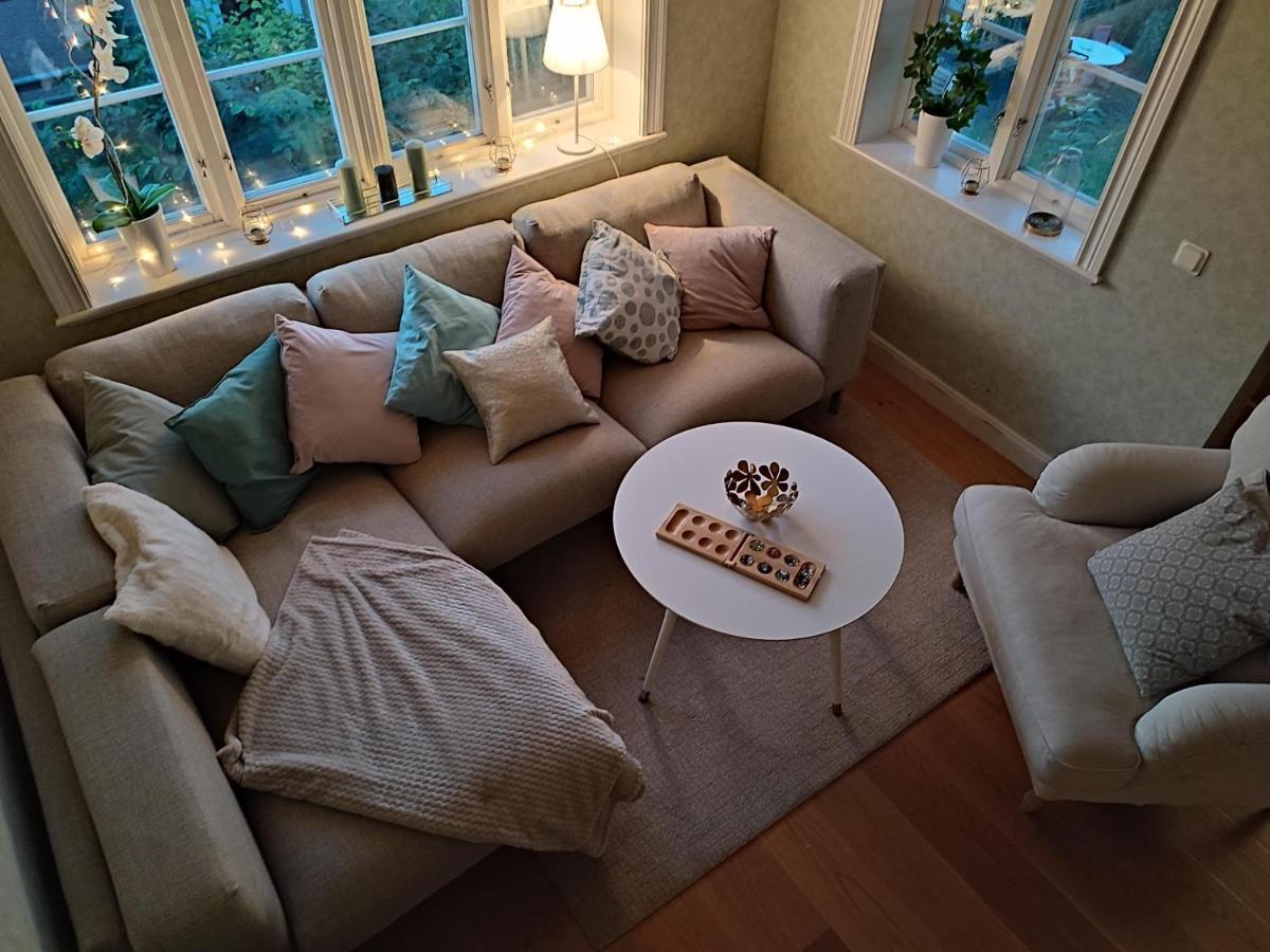 Villa I Norrtaelje エクステリア 写真